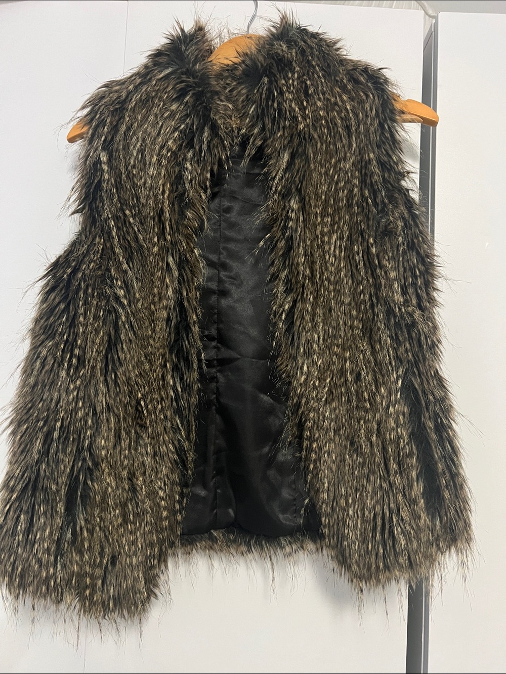 Faux Fur Vest - Brown/Black Sleeveless Coat